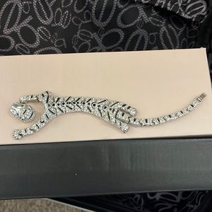 Beautiful lion bracelet broken